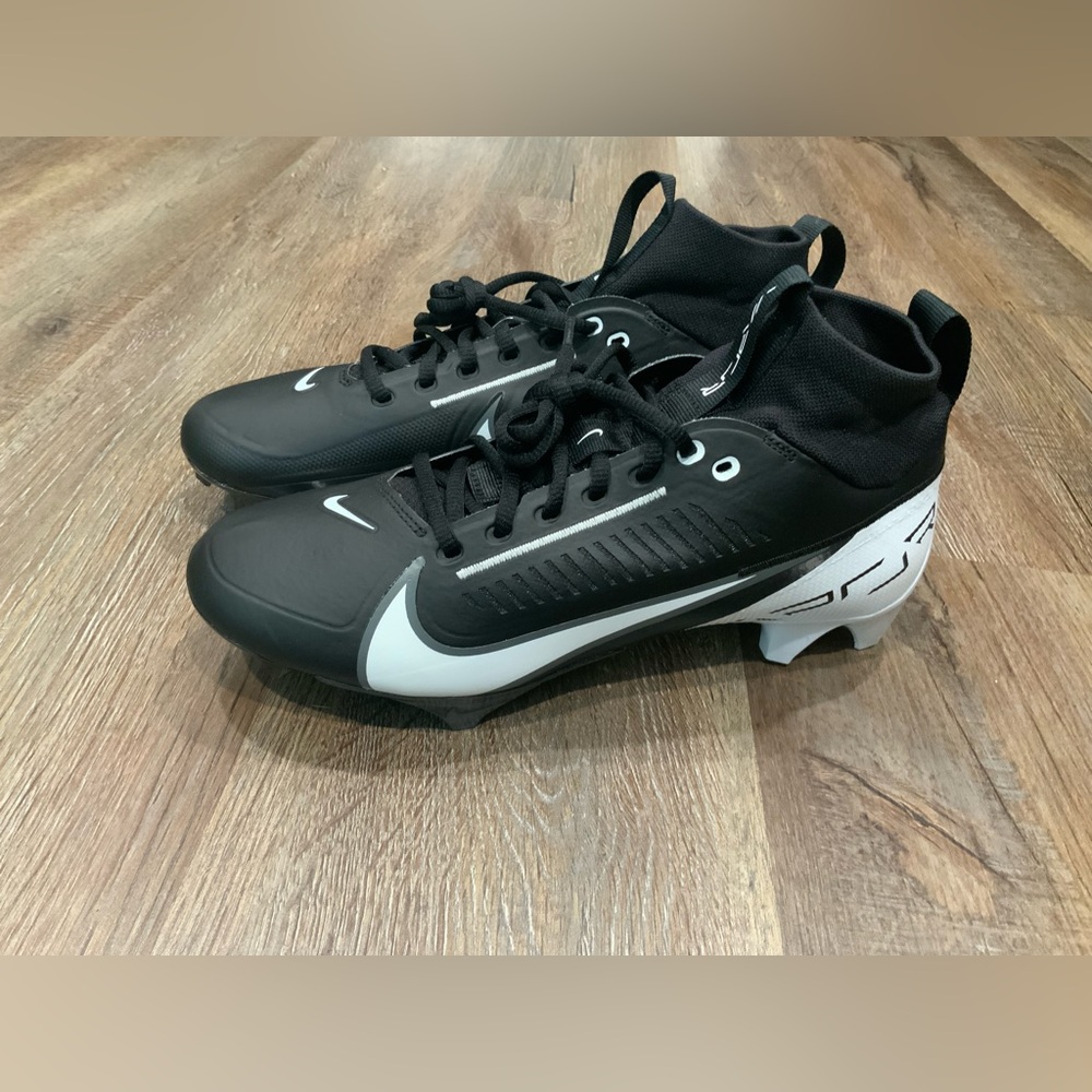 Nike Vapor Edge Pro 360 2 Football Cleats Black White DA5456-001 Men’s Size 12